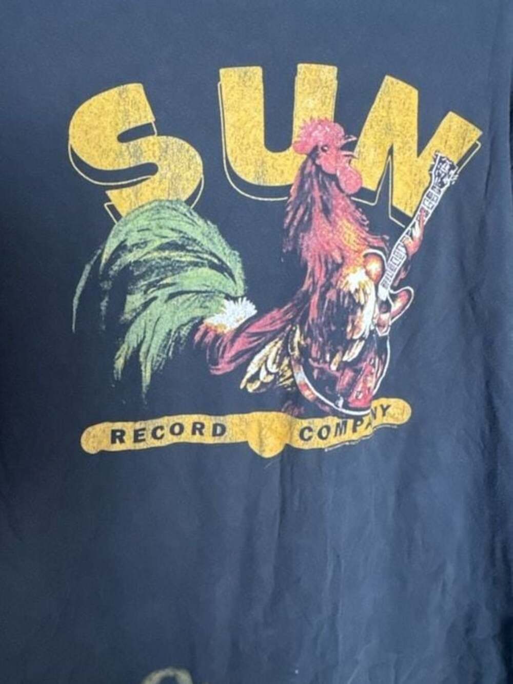American Classics Sun Record Company Rooster with Electric Guitar Black T-Shirt - Picture 5 of 6